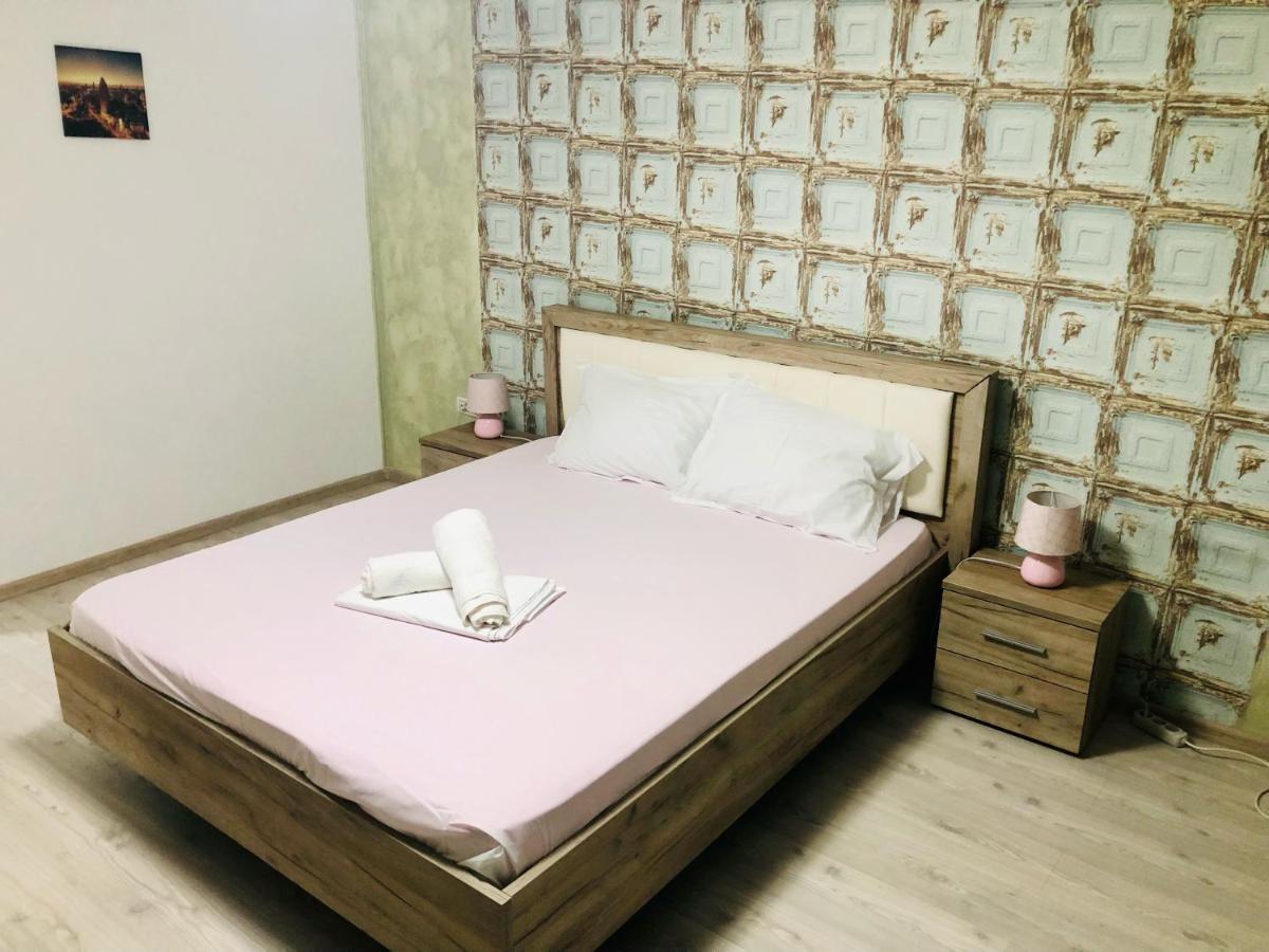 Central Park - Big Apartment - 3 Rooms - Free Parking T5 Timisoara Exterior photo