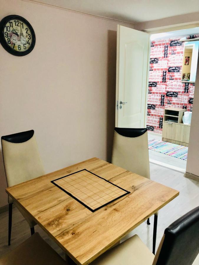 Central Park - Big Apartment - 3 Rooms - Free Parking T5 Timisoara Exterior photo